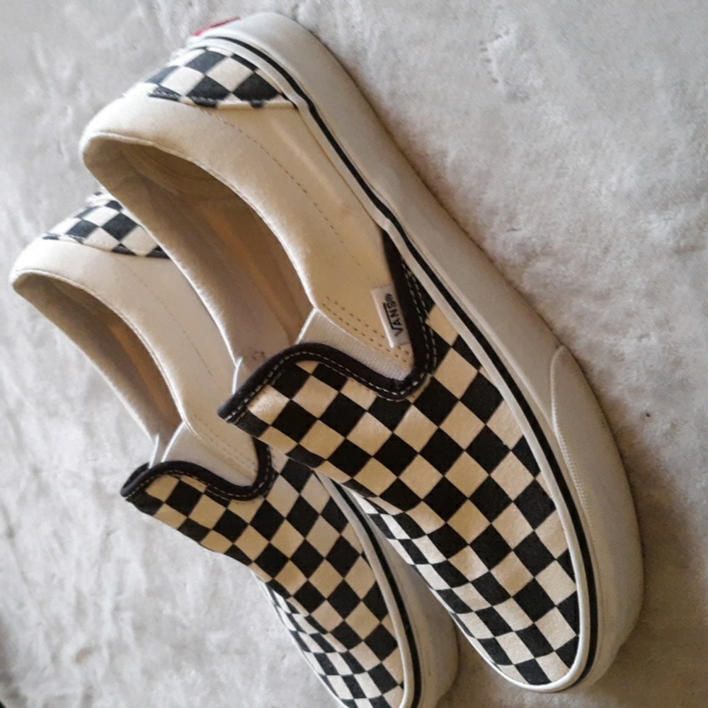 Vans Black and White Checkered Flats - Picture 2 of 9